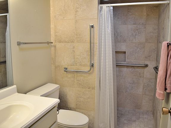 3rd image of 10904 W Coggins Dr