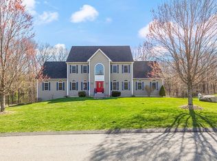 26 Gordon Ave, Salem, NH 03079