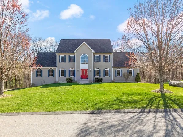 26 Gordon Ave, Salem, NH 03079