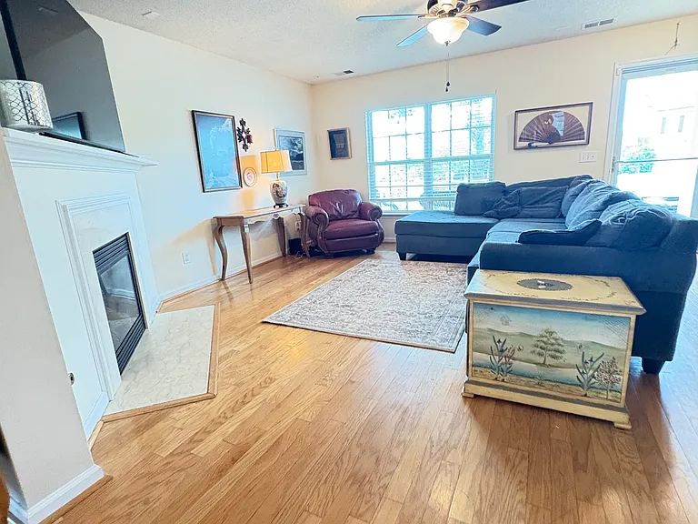 108 White Cedar Ct — Photo 8