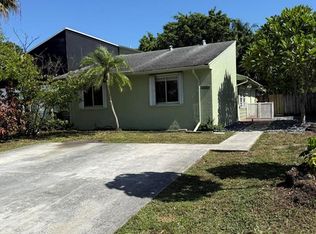 4565 NW 3rd Dr, Delray Beach, FL 33445