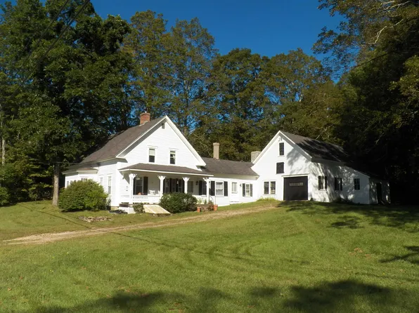 24 Nottingham Road, Deerfield, NH 03037
