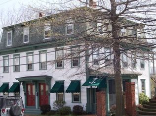 25 Portland Ave APT 4, Dover, NH 03820