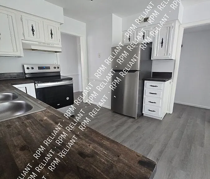 109 Sieville Ave #101 — Photo 4