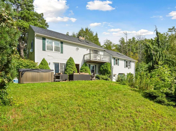 290 Mountain Drive, Gilford, NH 03249