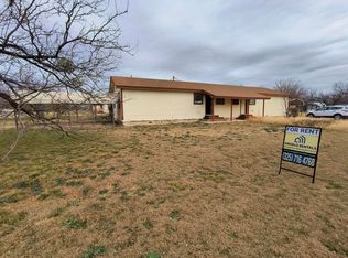 7518 Chaparral Run, Grape Creek, TX 76901