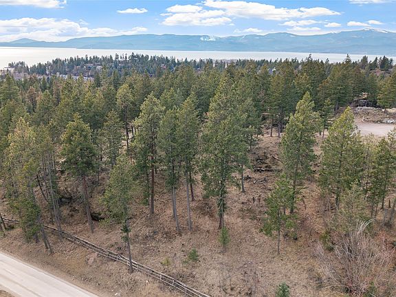 2nd image of 87 Rock Ridge Way