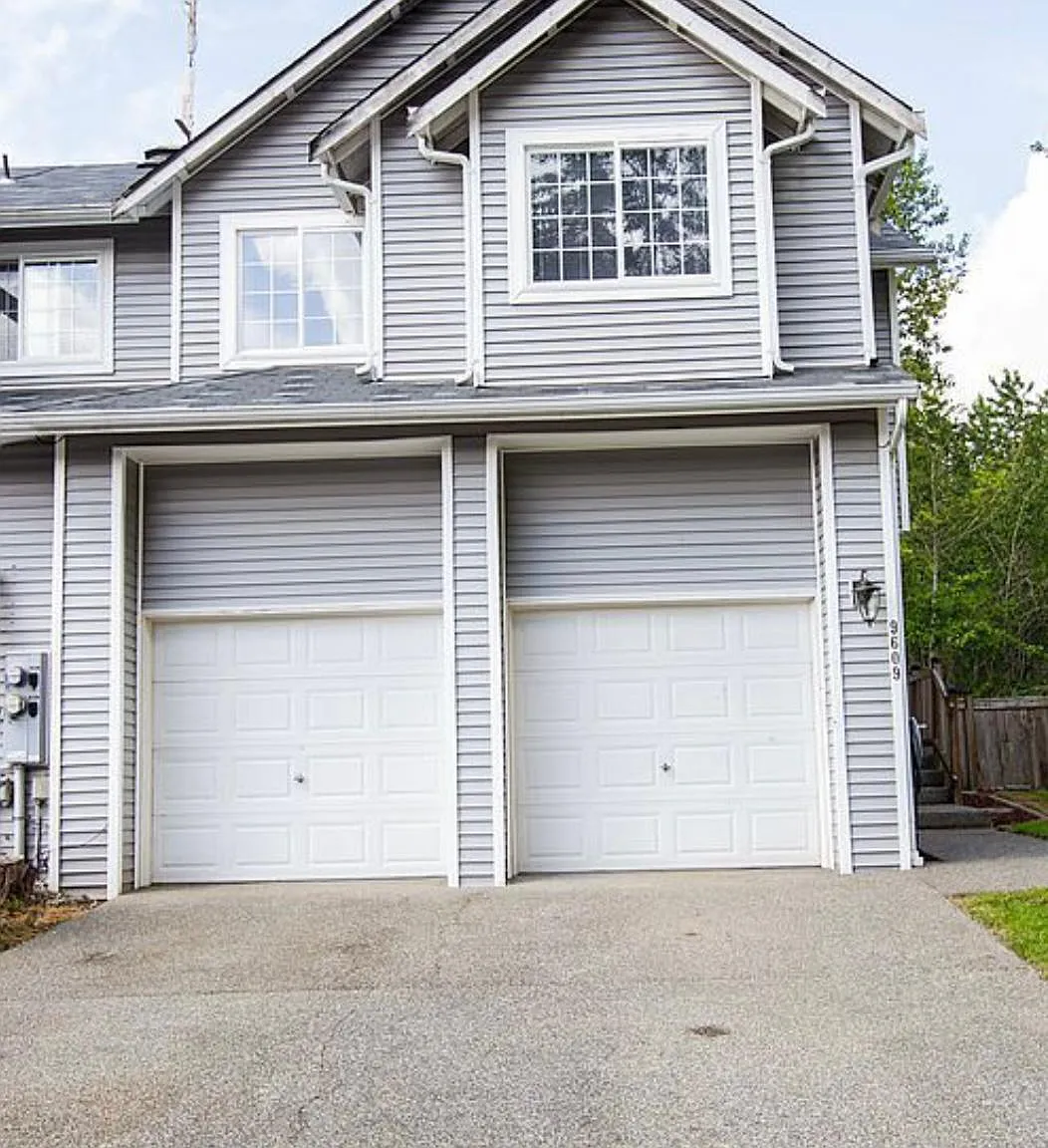 9609 Chapel Hill Rd — Photo 2