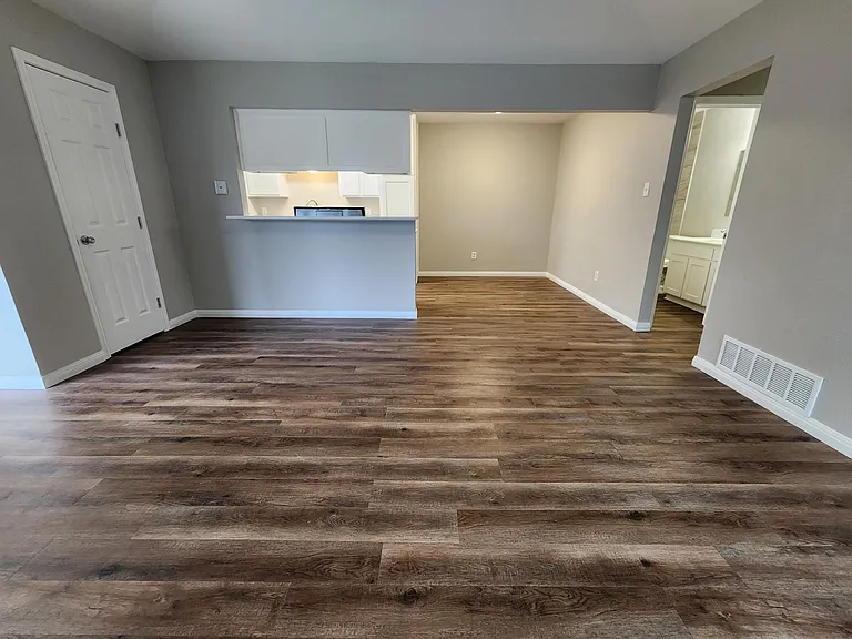 348 Spring Branch Ln — Photo 10
