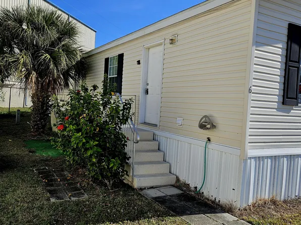6 N Loafing Street, Hypoluxo, FL 33462