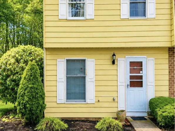 31 Drexel Pl, New Cumberland, PA 17070