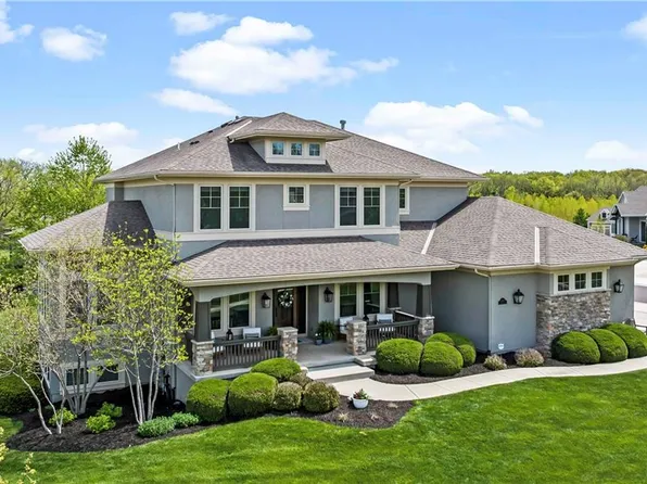 16433 Westgate St, Overland Park, KS 66221