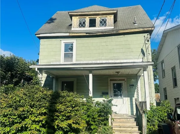 26 Sheridan St, Auburn, NY 13021