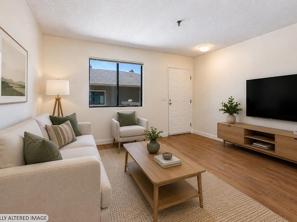 1st image of 720 Petaluma Boulevard S #26