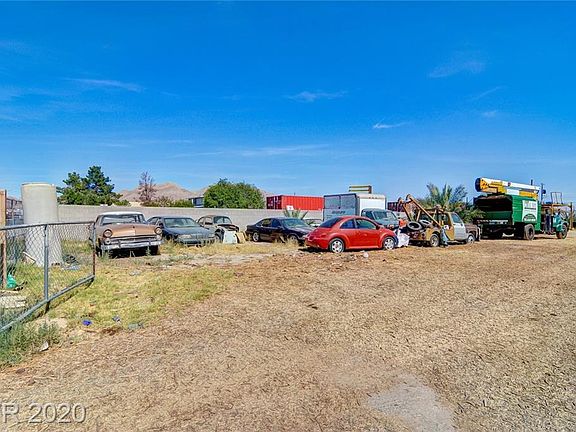 5th image of 4753 Judson Ave