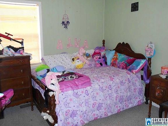 5th image of 28 Cottonwood Dr