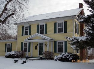 325 W Keith Ave, Waukegan, IL 60085