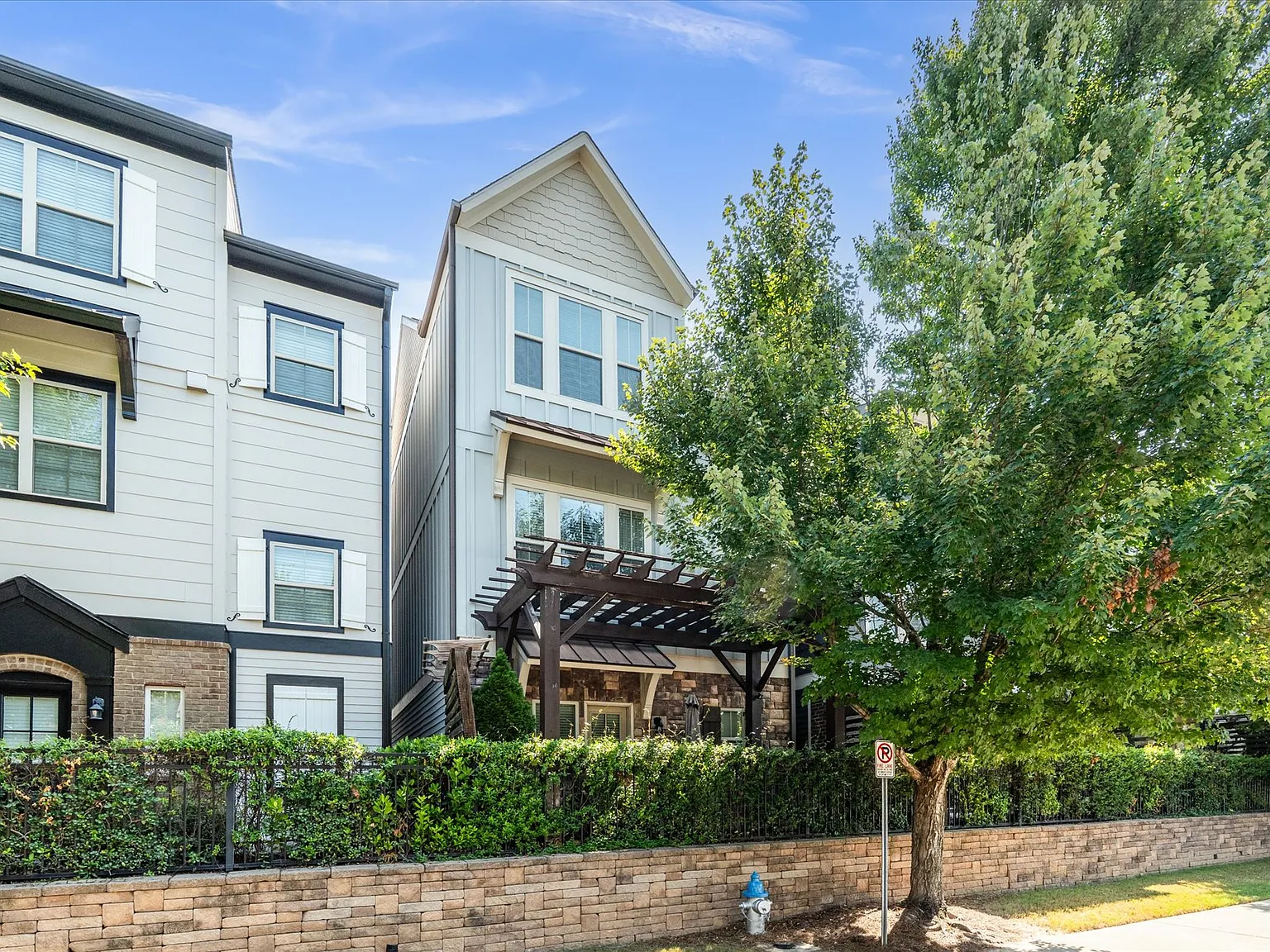 1024 Moorewood Ln SE — Photo 4