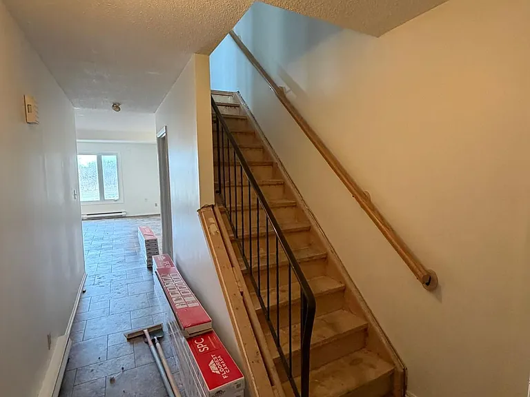 39 Coventry Cres — Photo 16