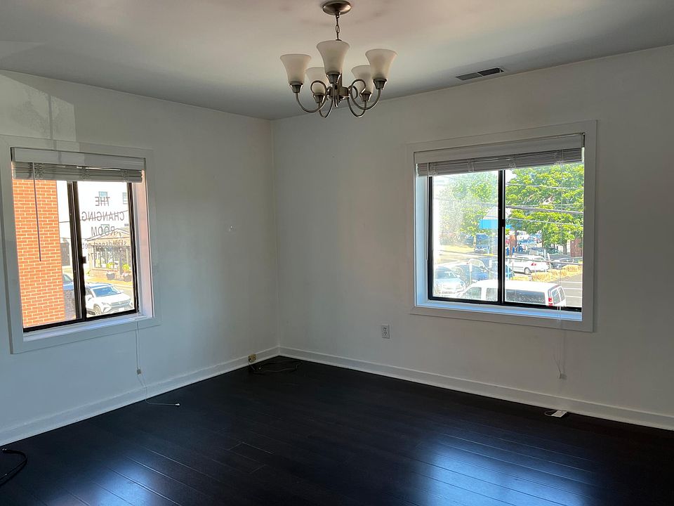 Bedroom / Living