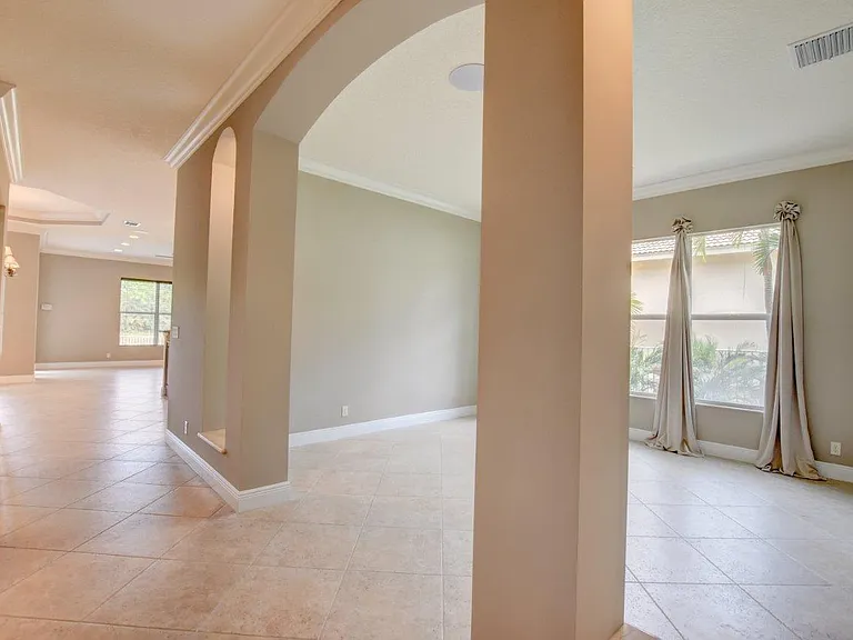 6669 Cobia Cir — Photo 7