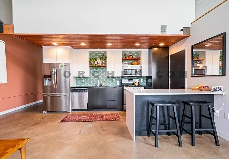 1661 La France St NE #228 — Photo 9