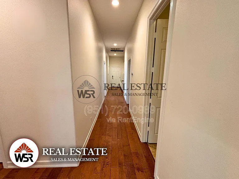 18691 Oak Park Dr — Photo 11