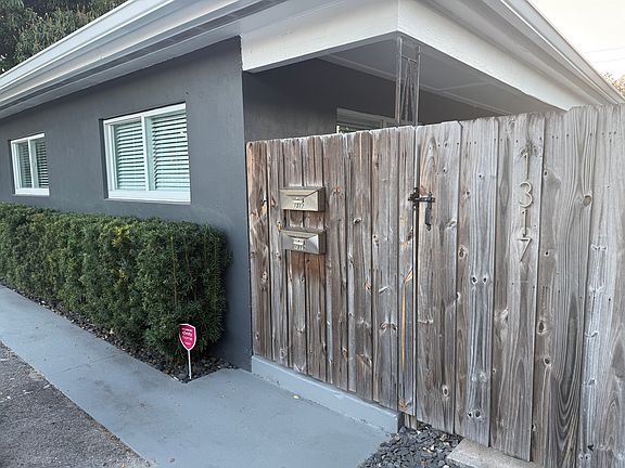 2nd image of 1317 NW 3rd Ave