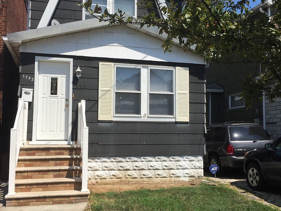 1st image of 1793 E 52nd St