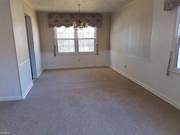 6DiningRoom