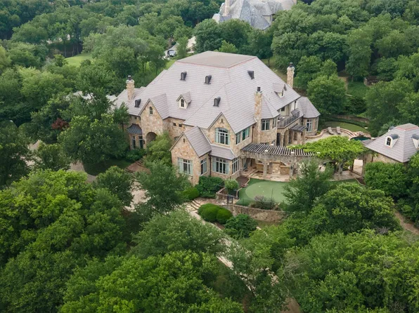 6901 Sanctuary Ln, Fort Worth, TX 76132