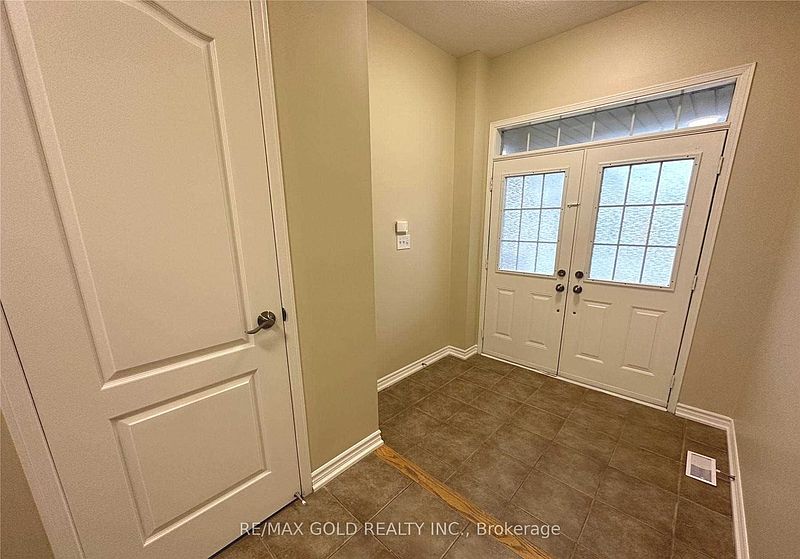 Oakville Townhouse for rent - 3 Bedrooms in Oakville