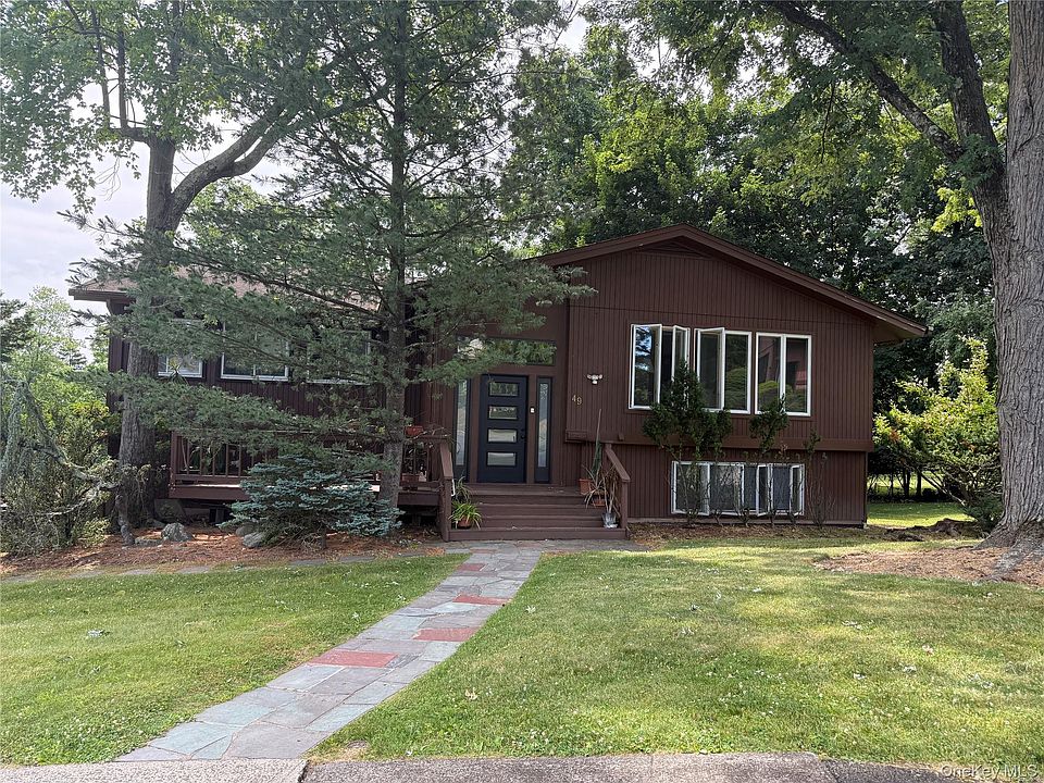 1st image of 49 Gregg Court