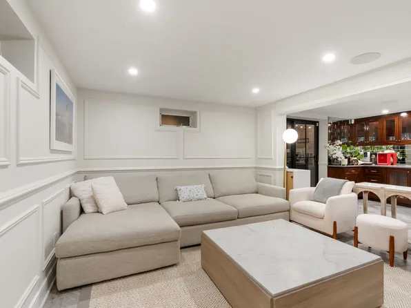 54 Kent Street image 12 of 96