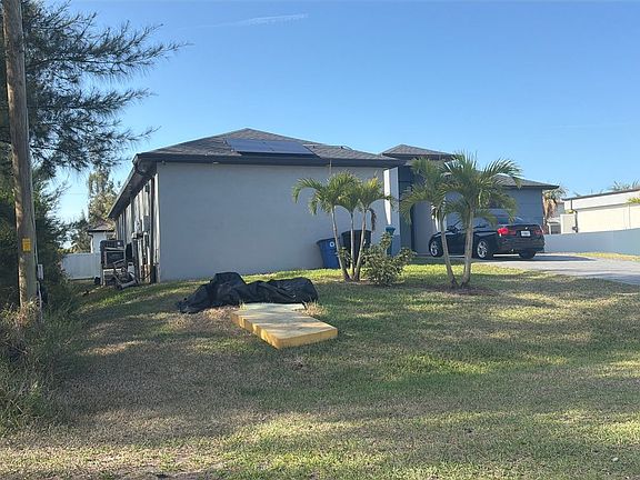 3rd image of 3814 SW 2nd Ln