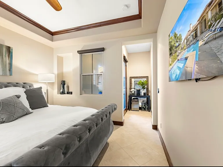 51010 Mandarina — Photo 22