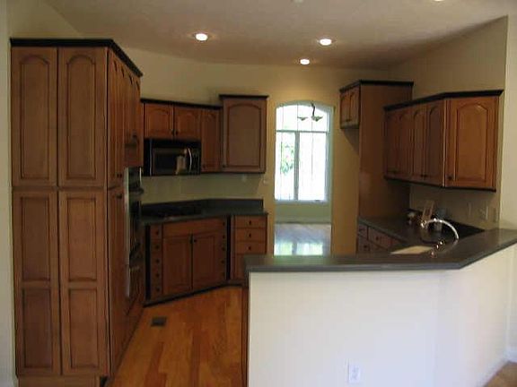 3rd image of 4903 E County Road 100s