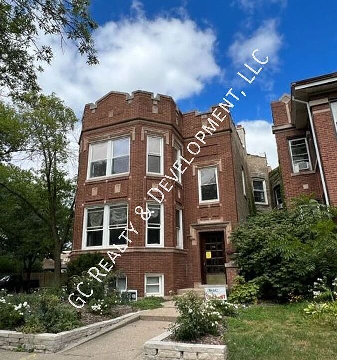 1st image of 2144 W Estes Ave #G
