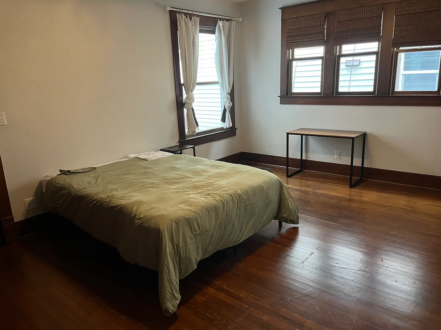 Bedroom A (furnished)