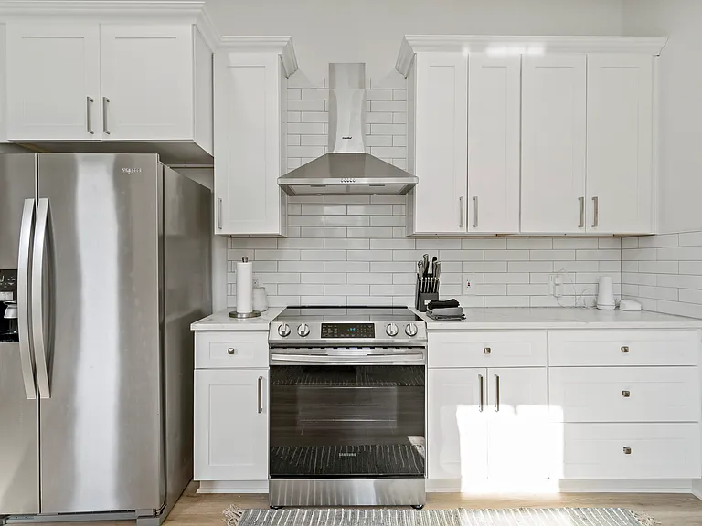 506 E Evergreen St — Photo 12