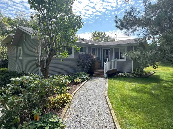 1343 Blockhouse Point Road, North Hero, VT 05474-9666