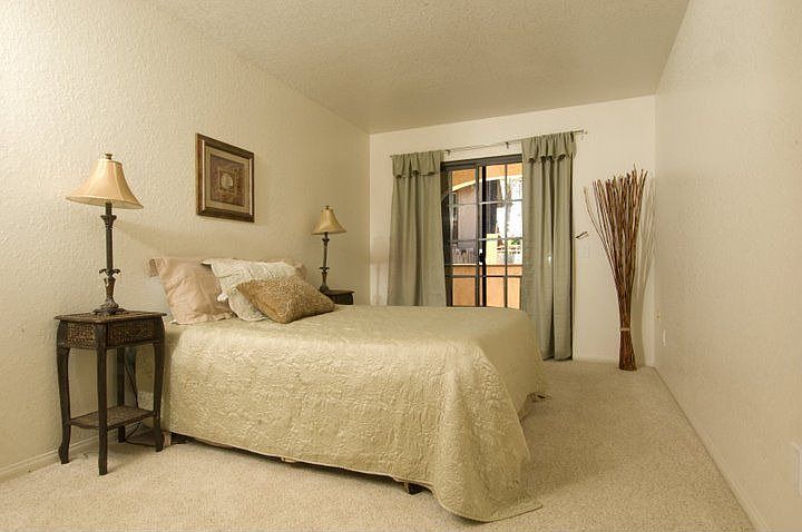 Downstairs Bedroom 1