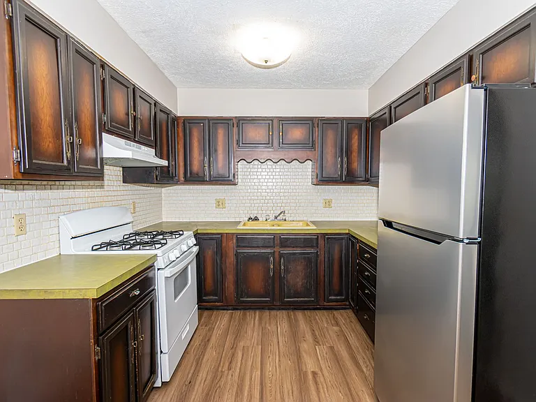5 Curtis Ct — Photo 22