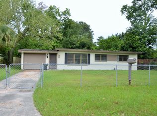 8122 Genet Dr, Jacksonville, FL 32210