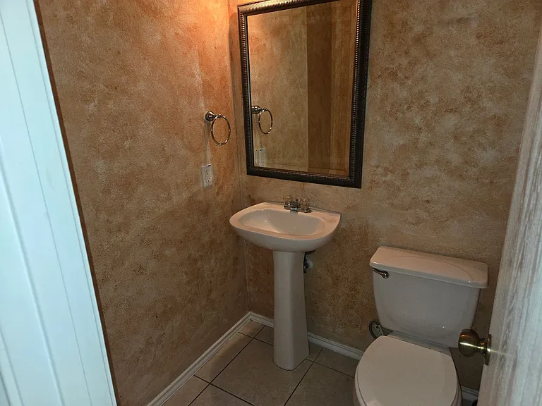 6515 Kestrel Ln — Photo 8