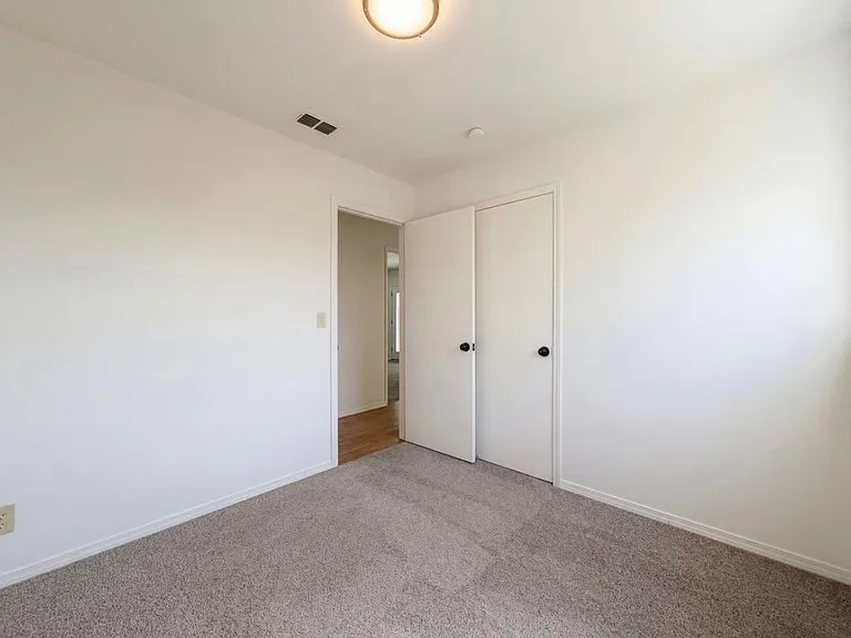 5961 Kies Way — Photo 12
