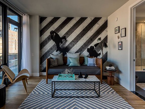 2nd image of 670 Pacific St #510