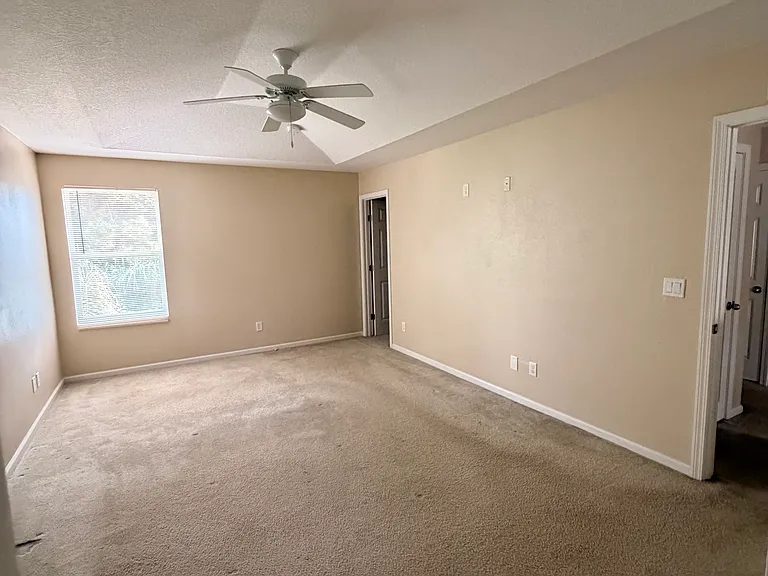 8319 Highfield Ave — Photo 16
