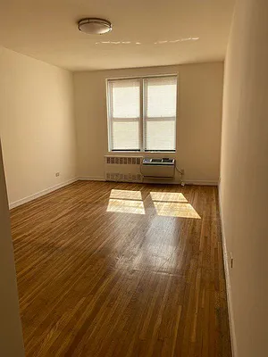 Sold by Nest Seekers International | media 19