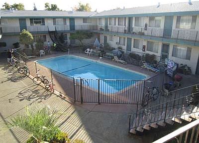 1st image of 1940 California St APT 21